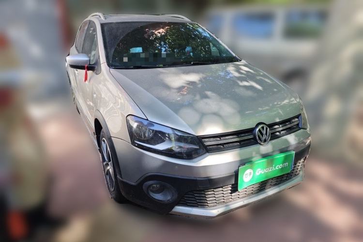 Used Volkswagen Polo 2012 1.6L Cross Polo Automatic Transmission Front Right 45 Deg