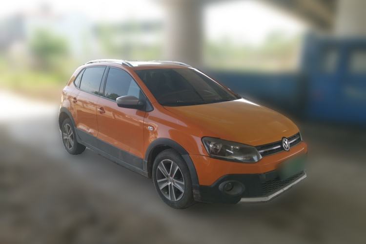 Used Volkswagen Polo 2012 1.6L Cross Polo Automatic Transmission Front Right 45 Deg