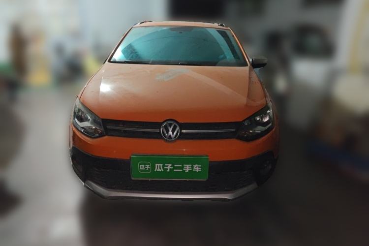 Used Volkswagen Polo 2012 1.6L Cross Polo MT Front