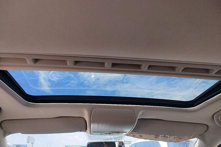 Used Volkswagen Polo 2012 1.6L Cross Polo Automatic Transmission Headliner