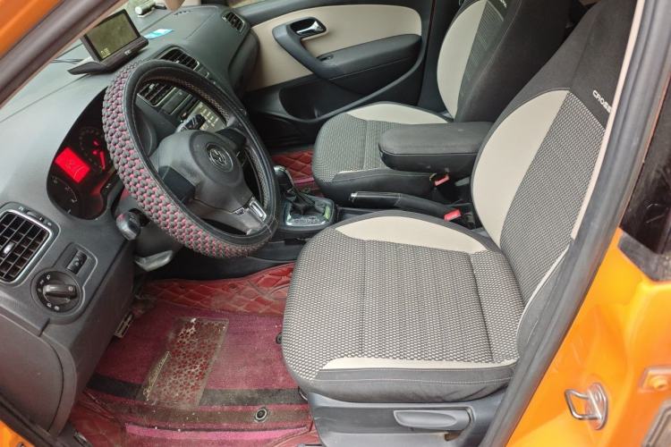 Used Volkswagen Polo 2012 1.6L Cross Polo Automatic Transmission Left Front Seat