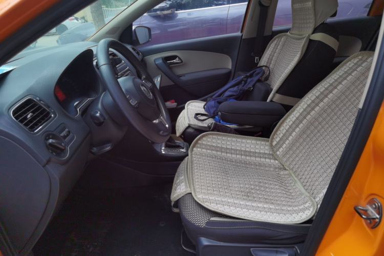 Used Volkswagen Polo 2012 1.6L Cross Polo Automatic Transmission Left Front Seat