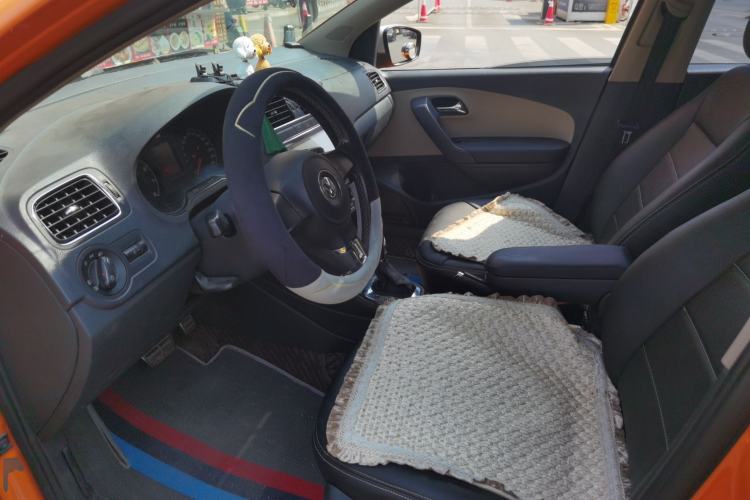 Used Volkswagen Polo 2012 1.6L Cross Polo Automatic Transmission Left Front Seat