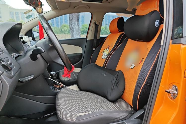 Used Volkswagen Polo 2012 1.6L Cross Polo Automatic Transmission Left Front Seat