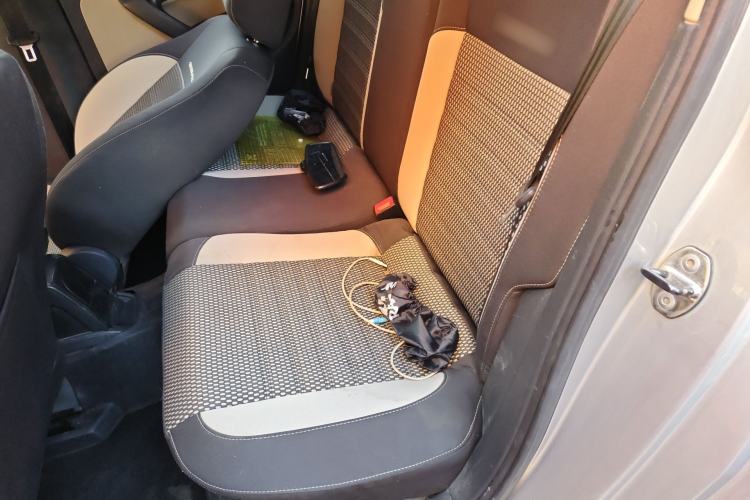 Used Volkswagen Polo 2012 1.6L Cross Polo MT Left Rear Seat