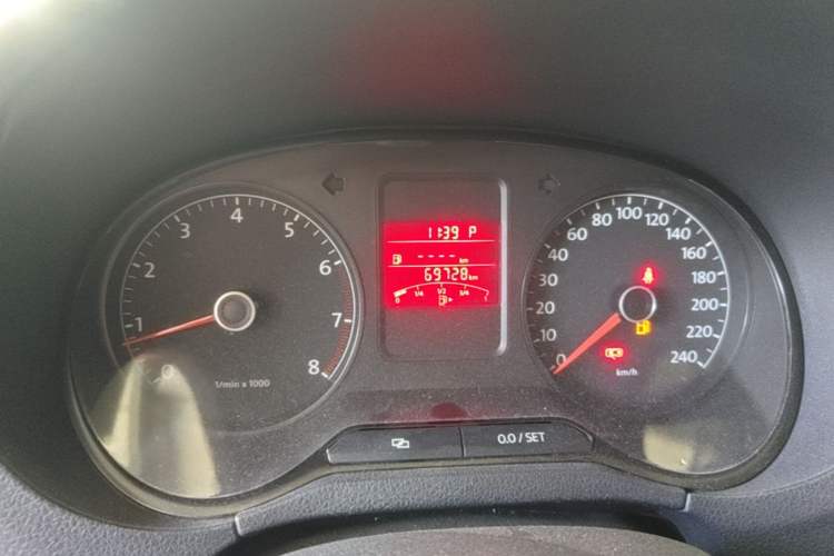 Used Volkswagen Polo 2012 1.6L Cross Polo Automatic Transmission Odometer Close Up