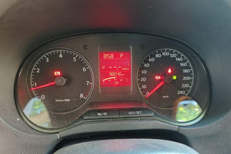 Used Volkswagen Polo 2012 1.6L Cross Polo Automatic Transmission Odometer Close Up
