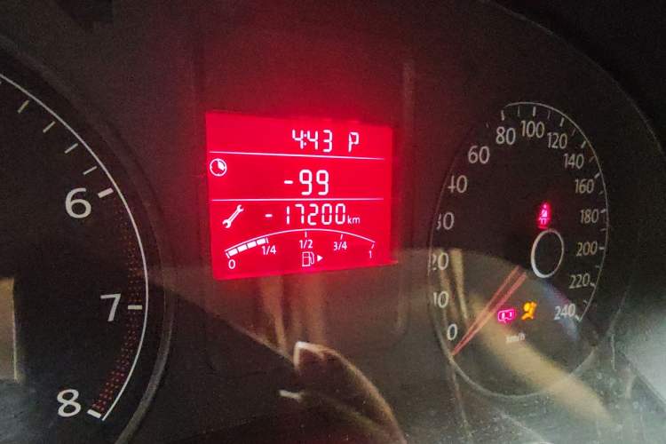 Used Volkswagen Polo 2012 1.6L Cross Polo Automatic Transmission Odometer Close Up