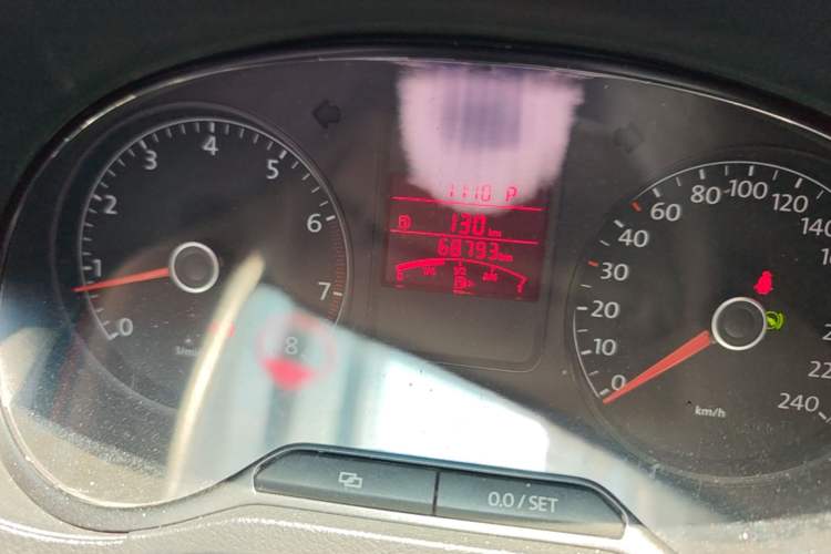 Used Volkswagen Polo 2012 1.6L Cross Polo Automatic Transmission Odometer Close Up