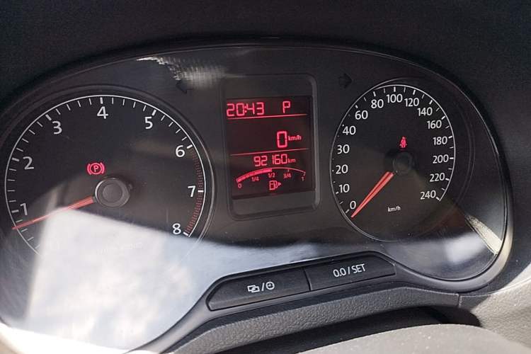Used Volkswagen Polo 2012 1.6L Cross Polo Automatic Transmission Odometer Close Up