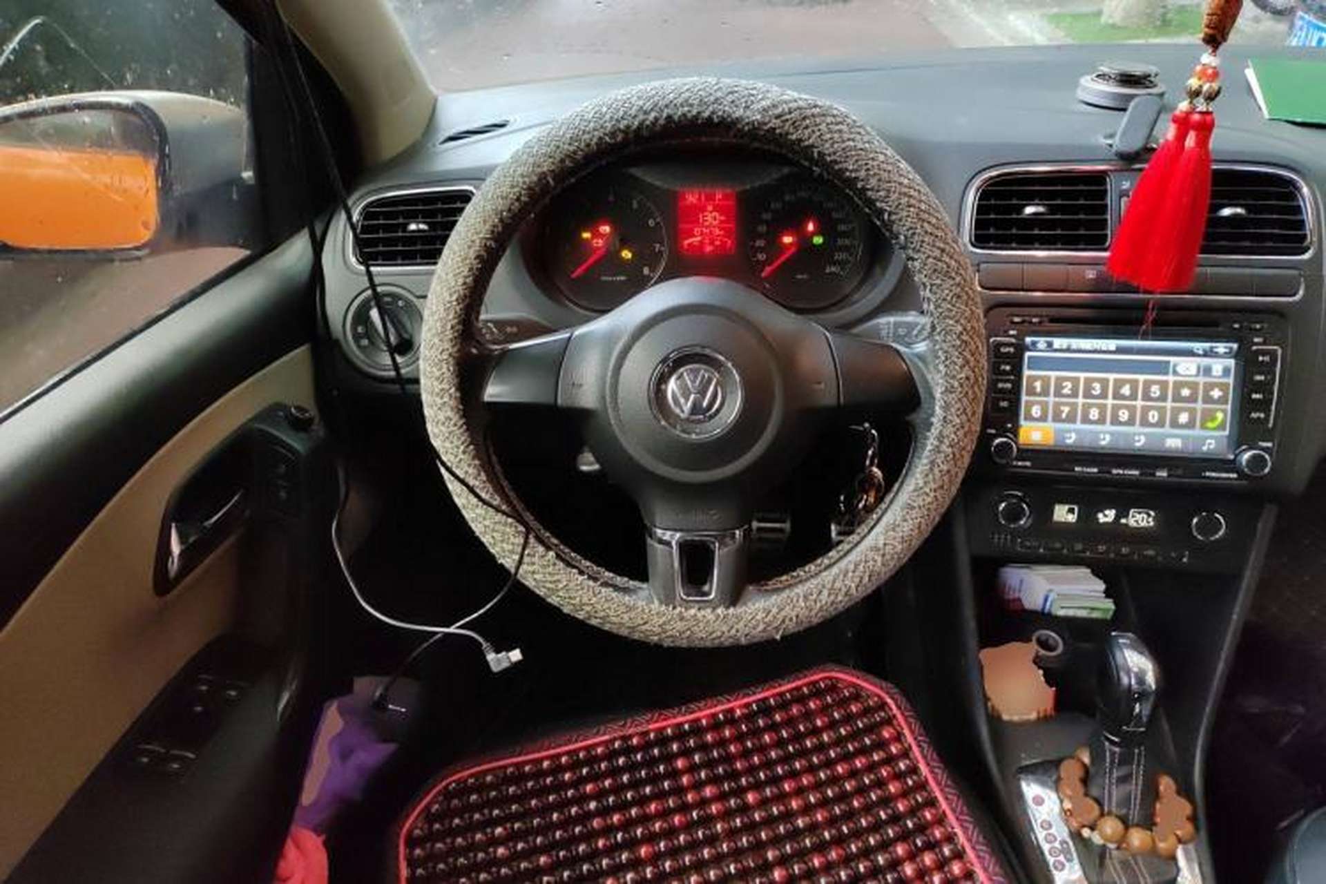 Used Volkswagen Polo 2012 1.6L Cross Polo Automatic Transmission Steering Wheel