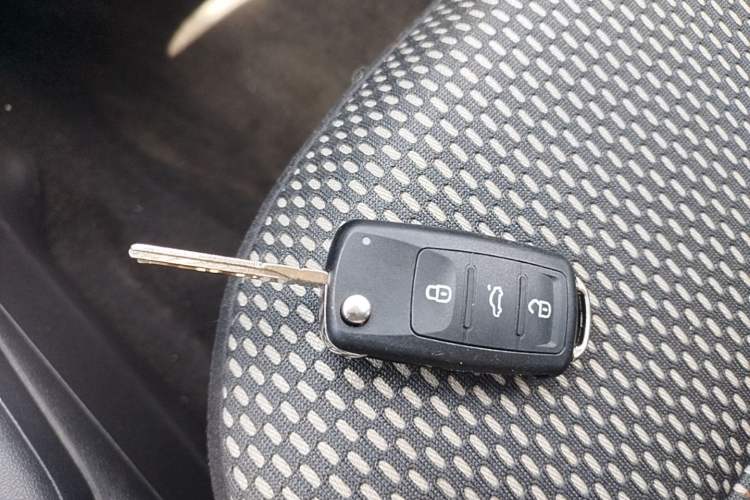 Used Volkswagen Polo 2012 1.6L Cross Polo Automatic Transmission Vehicle Key