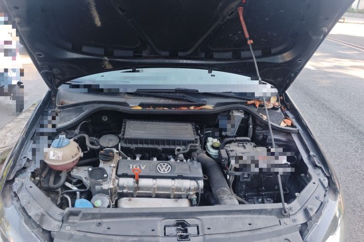 Used Volkswagen Polo 2013 1.4L Automatic Comfort Edition Engine Bay