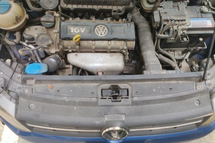 Used Volkswagen Polo 2013 1.6L Automatic Comfort Edition Engine Bay