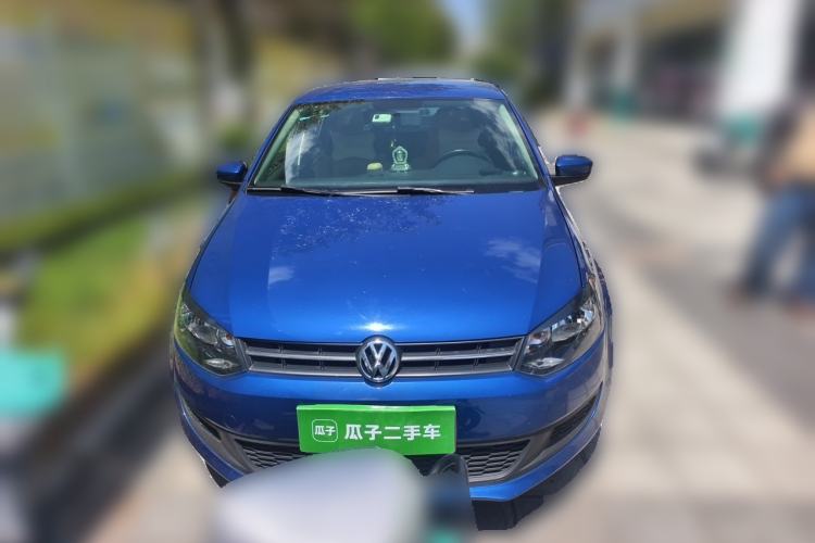 Used Volkswagen Polo 2013 1.4L Manual Fashion Edition Front