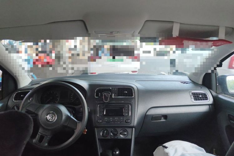 Used Volkswagen Polo 2013 1.4L Automatic Comfort Edition Headliner