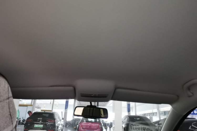Used Volkswagen Polo 2013 1.4L Automatic Comfort Edition Headliner