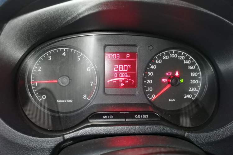 Used Volkswagen Polo 2013 1.4L Automatic Comfort Edition Instrument Cluster
