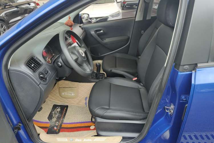 Used Volkswagen Polo 2013 1.4L Manual Fashion Edition Left Front Seat