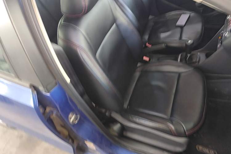 Used Volkswagen Polo 2013 1.4L Manual Fashion Edition Right Front Seat