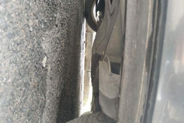 Used Volkswagen Polo 2013 1.4L Automatic Comfort Edition Chassis Front Left