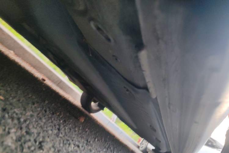 Used Volkswagen Polo 2013 1.6L Manual Comfort Edition Chassis Front Left