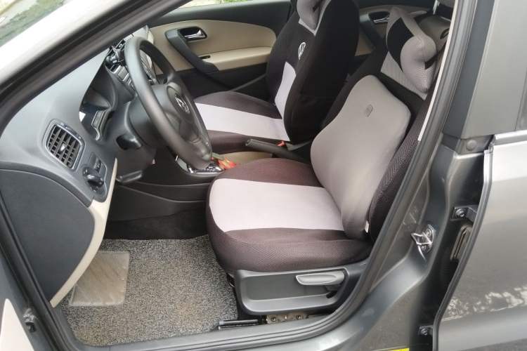 Used Volkswagen Polo 2013 1.4L Automatic Comfort Edition Driver Seat