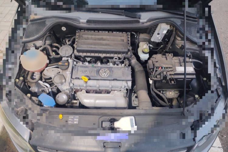 Used Volkswagen Polo 2013 1.6L Manual Comfort Edition Engine Bay
