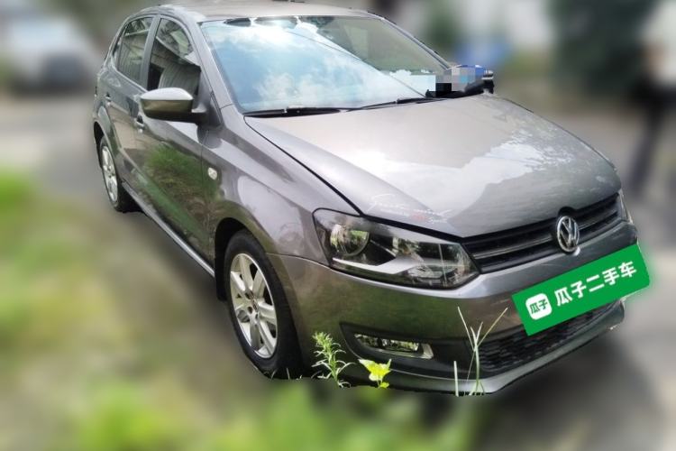 Used Volkswagen Polo 2013 1.4L Automatic Comfort Edition Front Right 45 Deg