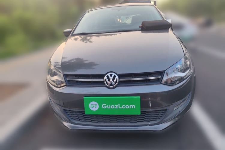 Used Volkswagen Polo 2013 1.6L Manual Comfort Edition Front