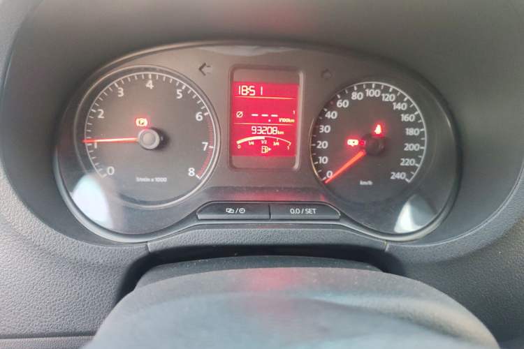 Used Volkswagen Polo 2013 1.6L Manual Comfort Edition Instrument Cluster