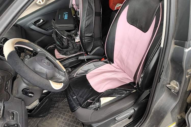 Used Volkswagen Polo 2013 1.6L Automatic Comfort Edition Left Front Seat