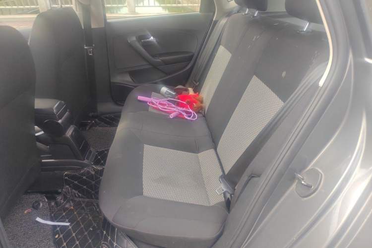 Used Volkswagen Polo 2013 1.4L Manual Fashion Edition Left Rear Seat