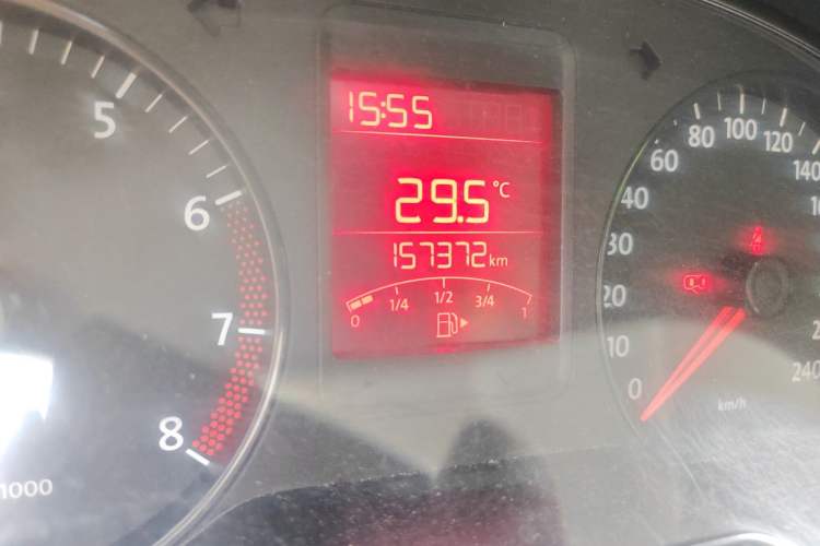 Used Volkswagen Polo 2013 1.4L Manual Fashion Edition Odometer Close Up