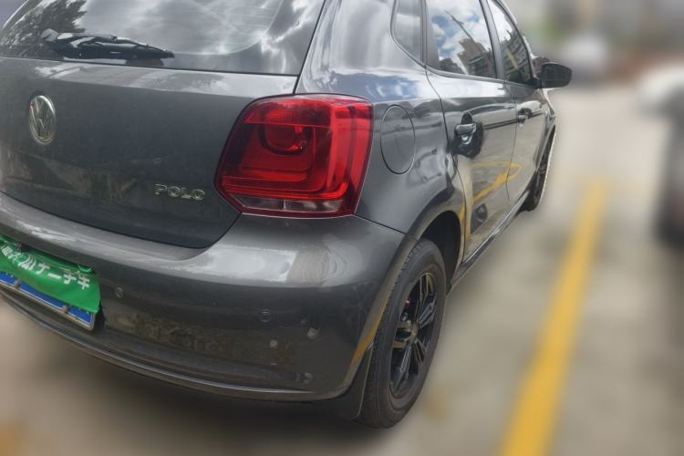 Used Volkswagen Polo 2013 1.4L Manual Fashion Edition Rear Right 45 Deg