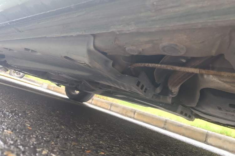 Used Volkswagen Polo 2013 1.6L Automatic Comfort Edition Chassis Rear Left