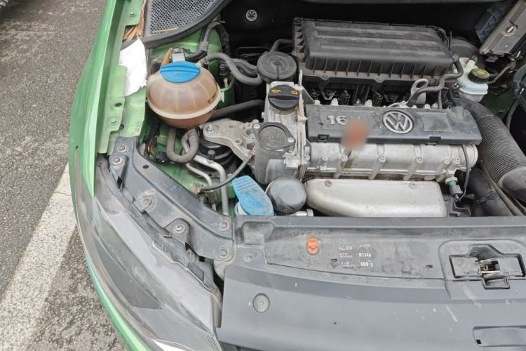 Used Volkswagen Polo 2013 1.4L Manual Fashion Edition Engine Bay Right