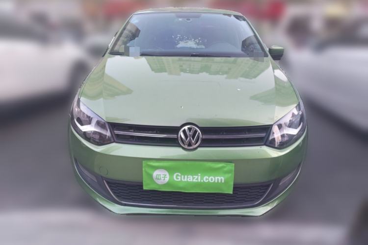 Used Volkswagen Polo 2013 1.4L Automatic Luxury Edition Front