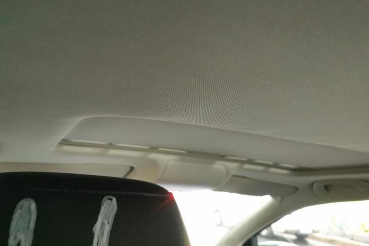 Used Volkswagen Polo 2013 1.6L Automatic Luxury Edition Headliner