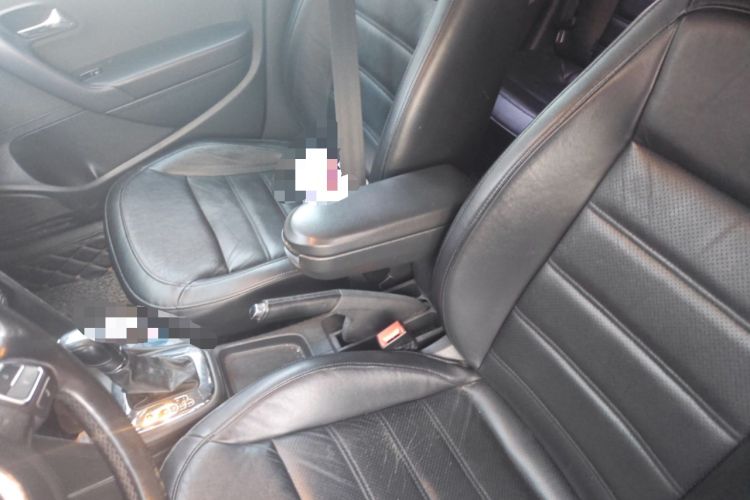 Used Volkswagen Polo 2013 1.4L Automatic Luxury Edition Left Front Seat