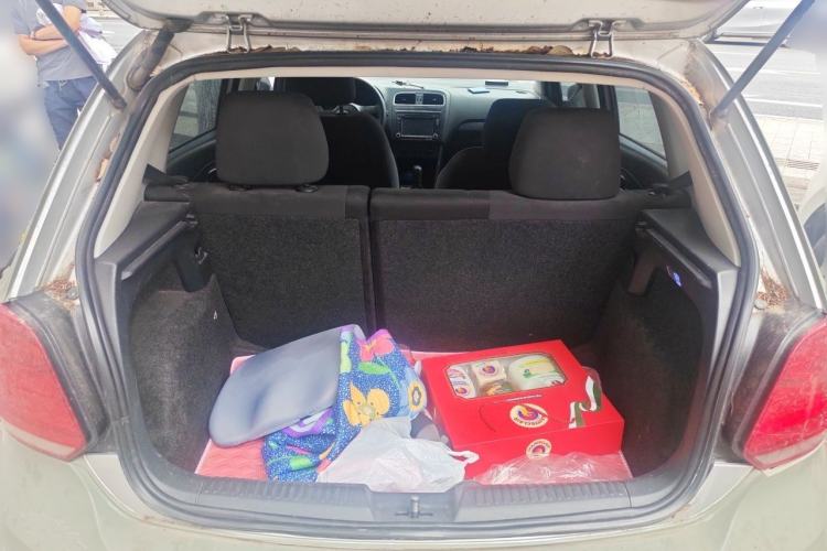 Used Volkswagen Polo 2013 1.6L Automatic Comfort Edition Trunk