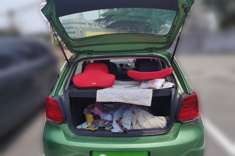 Used Volkswagen Polo 2013 1.4L Manual Comfort Edition Trunk