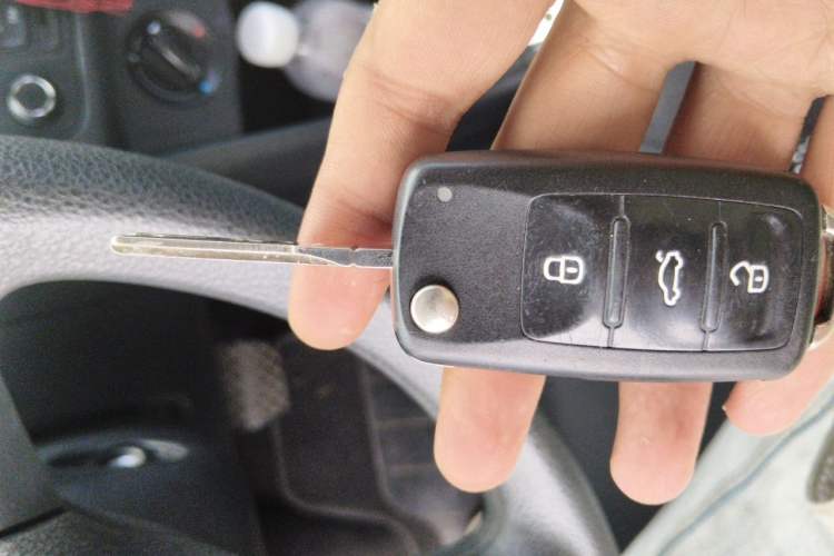 Used Volkswagen Polo 2013 1.6L Automatic Comfort Edition Vehicle Key