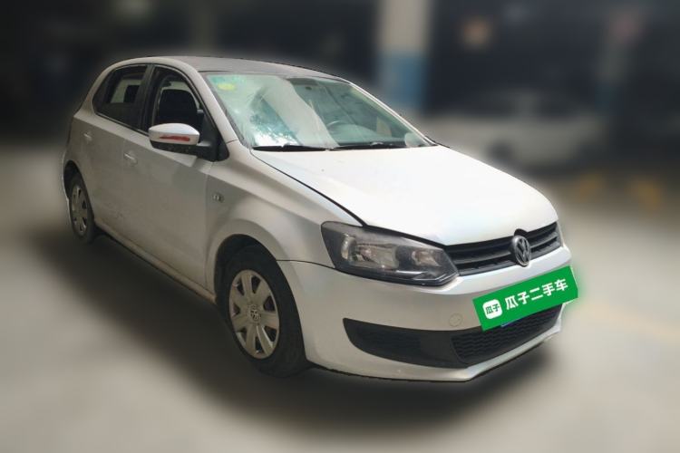 Used Volkswagen Polo 2013 1.4L Manual Fashion Edition Front Right 45 Deg