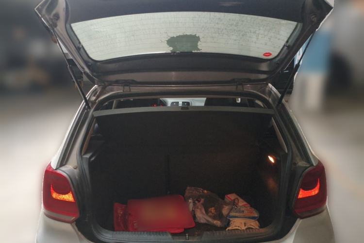 Used Volkswagen Polo 2013 1.4L Manual Fashion Edition Trunk