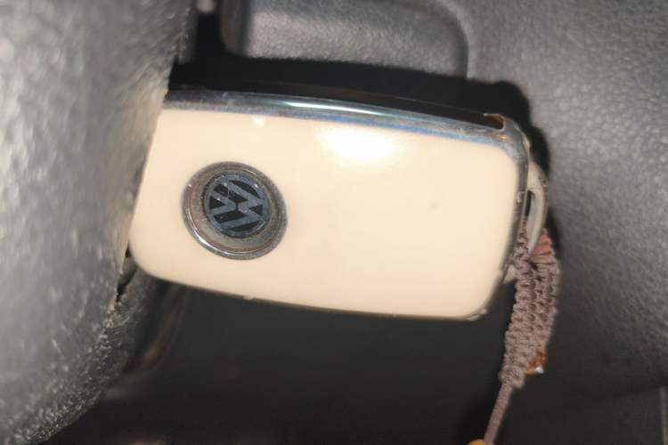Used Volkswagen Polo 2013 1.4L Manual Fashion Edition Vehicle Key