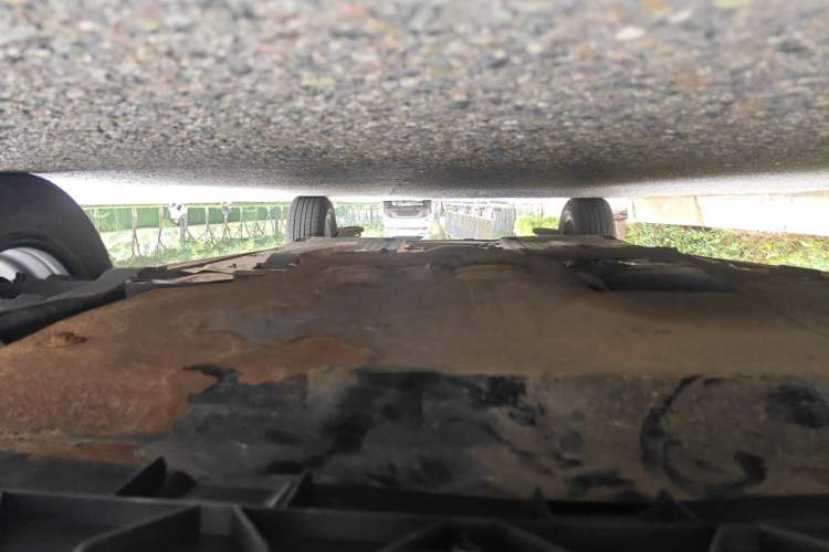 Used Volkswagen Polo 2013 1.4L Manual Fashion Edition Chassis Front