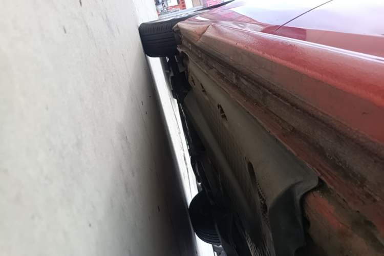 Used Volkswagen Polo 2013 1.4L Manual Fashion Edition Chassis Front Left