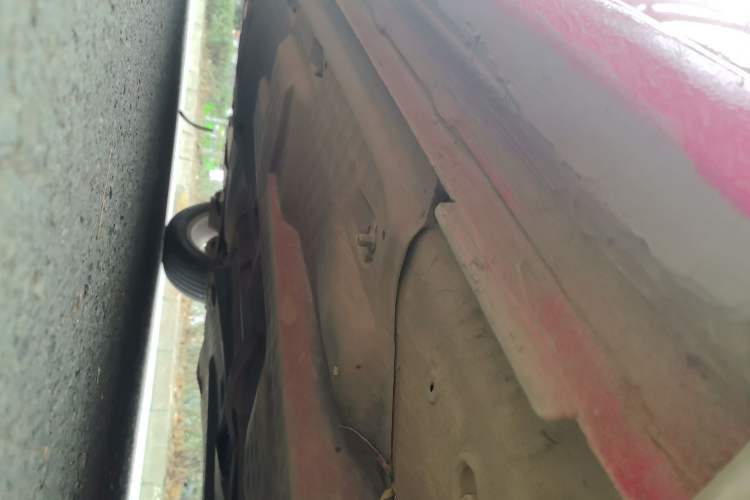 Used Volkswagen Polo 2013 1.4L Manual Comfort Edition Chassis Front Right