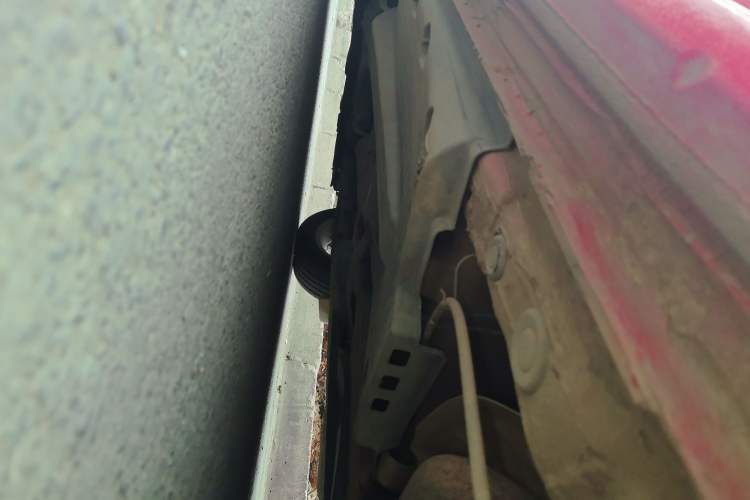 Used Volkswagen Polo 2013 1.4L Manual Comfort Edition Chassis Rear Left